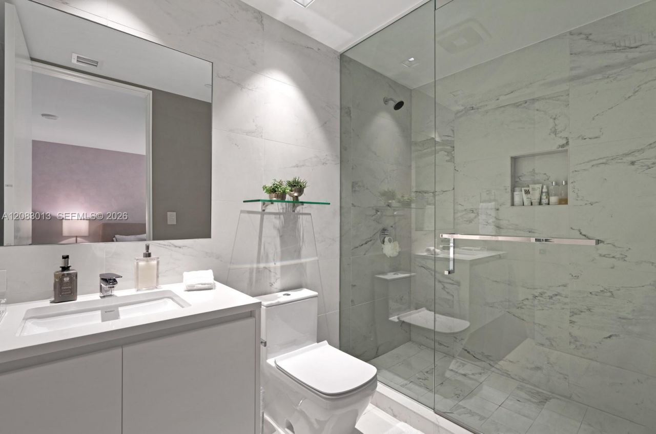 1000 Biscayne Blvd, Unit 3402, Miami, FL 33132 Photo
