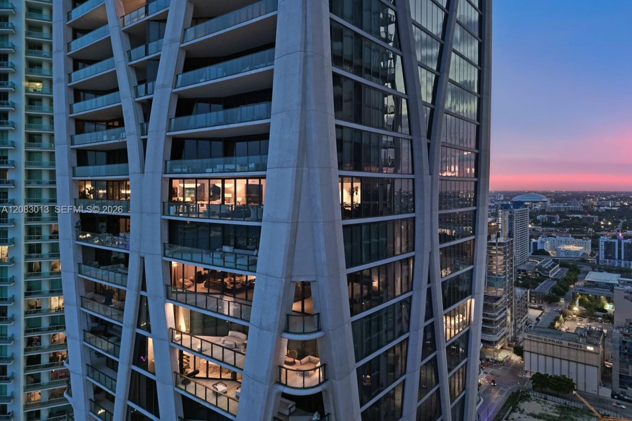 1000 Biscayne Blvd, Unit 3402, Miami, FL 33132 Photo