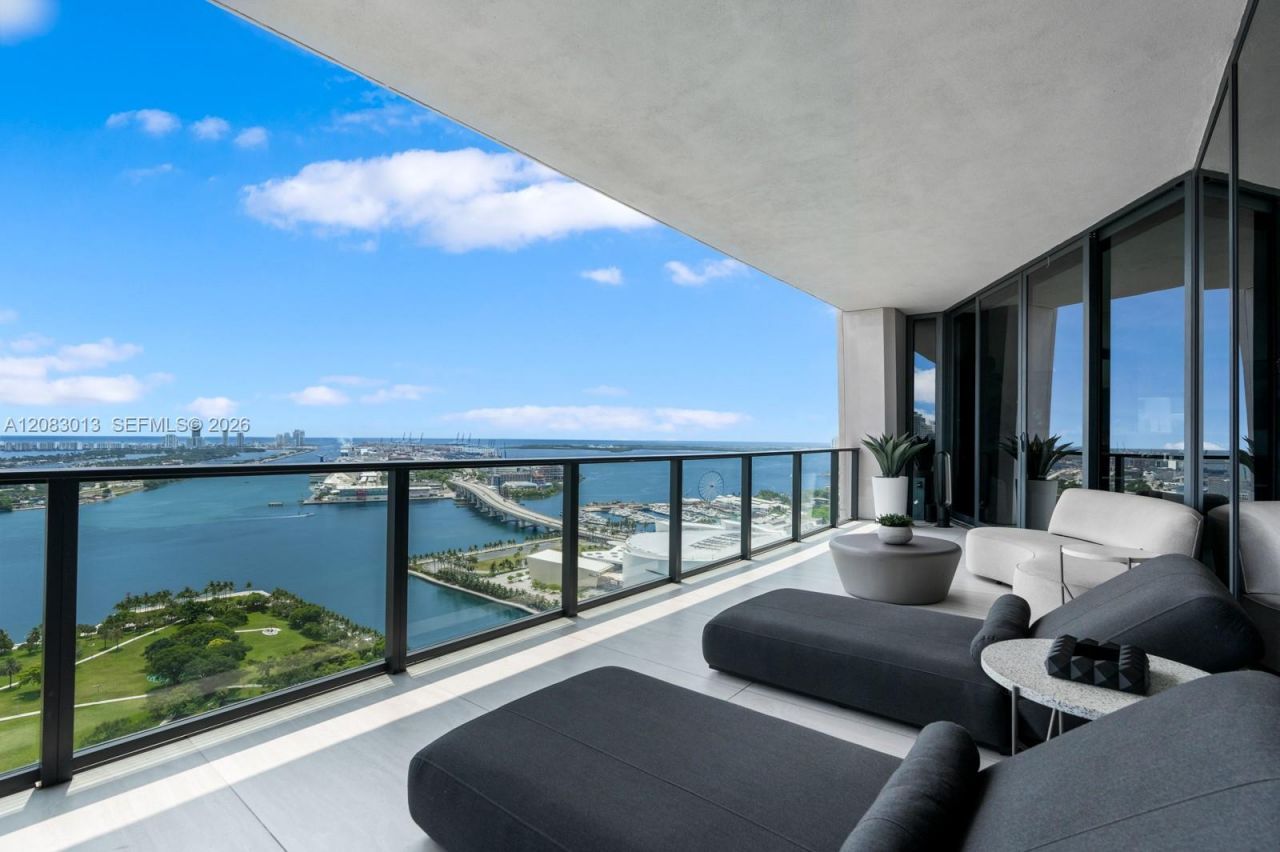 1000 Biscayne Blvd, Unit 3402, Miami, FL 33132 Photo