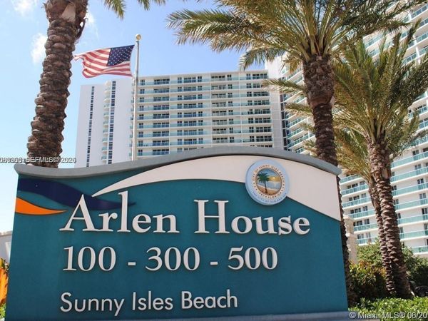 100 Bayview Dr, Unit PH-21, Sunny Isles Beach, FL 33160