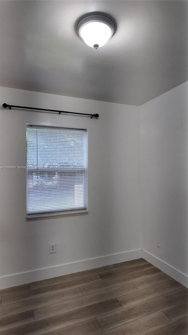 2027 NW 91st St , Unit 2025, Miami, FL 33147 Photo