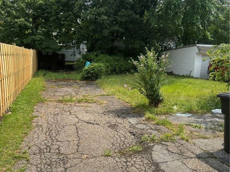 17312 Glendale Avenue, Cleveland, OH 44128 Photo 6