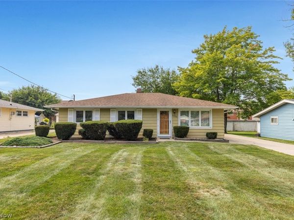 6556 Christene Boulevard , Brook Park, OH 44142