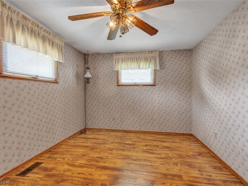 6556 Christene Boulevard, Brook Park, OH 44142 Photo 16