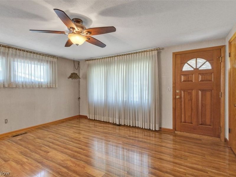 6556 Christene Boulevard, Brook Park, OH 44142 Photo 3
