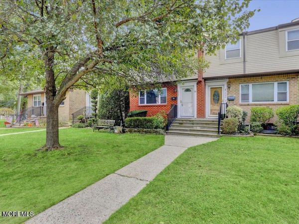 1266 Isadora Court, Unit 1266, Brick, NJ 08724
