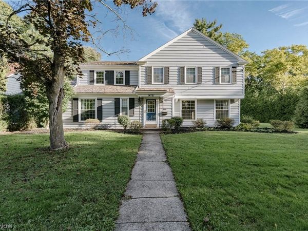14721 S Woodland Road, Shaker Heights, OH 44120