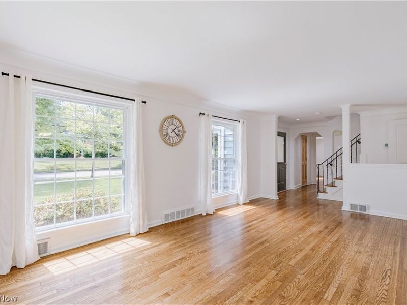 14721 S Woodland Road, Shaker Heights, OH 44120 Photo 5