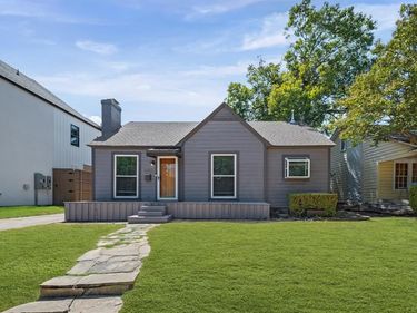 6050 Penrose Avenue, Dallas, TX 75206