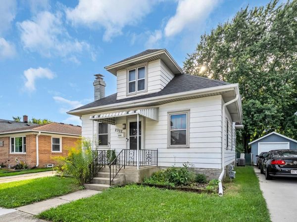 2302 Blake AVENUE, Racine, WI 53404