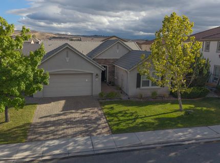 2457 Bridgetown Loop, Sparks, NV 89436 Photo