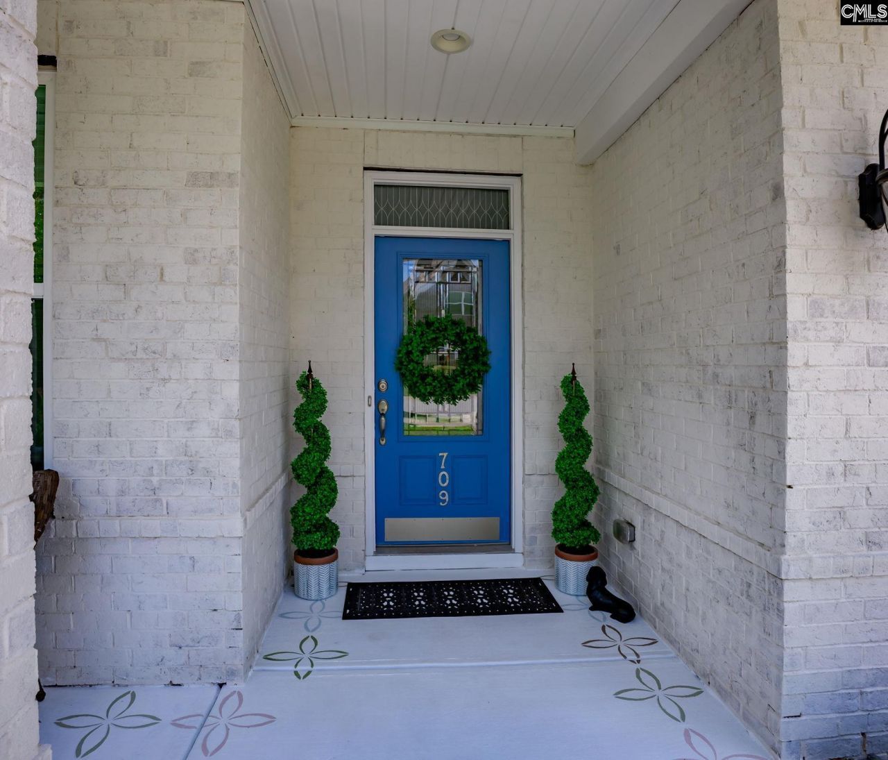 709 Ruskin Drive Photo 8