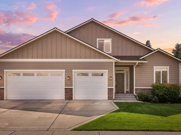 12602 E E 13th Ave, Spokane Valley, WA 99216