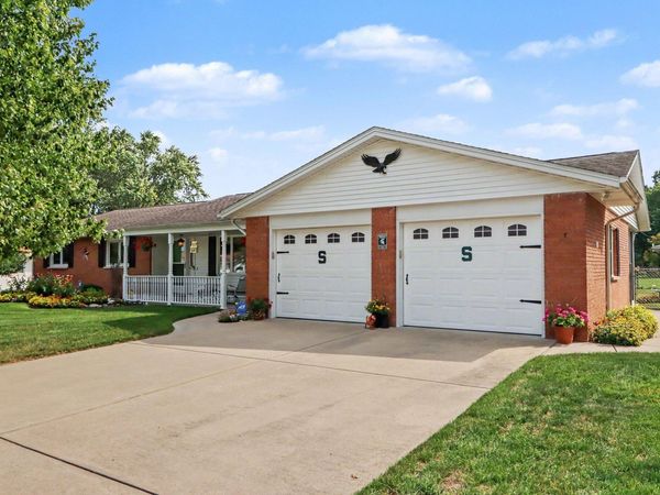 8911 Dolphin Street, Portage, MI 49024
