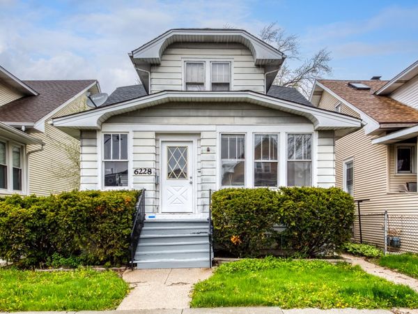 6228 W Berenice Avenue , Unit 1, Chicago, IL 60634
