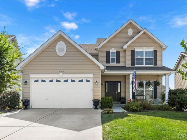 616 Prairiegate Court , Lake St Louis, MO 63367