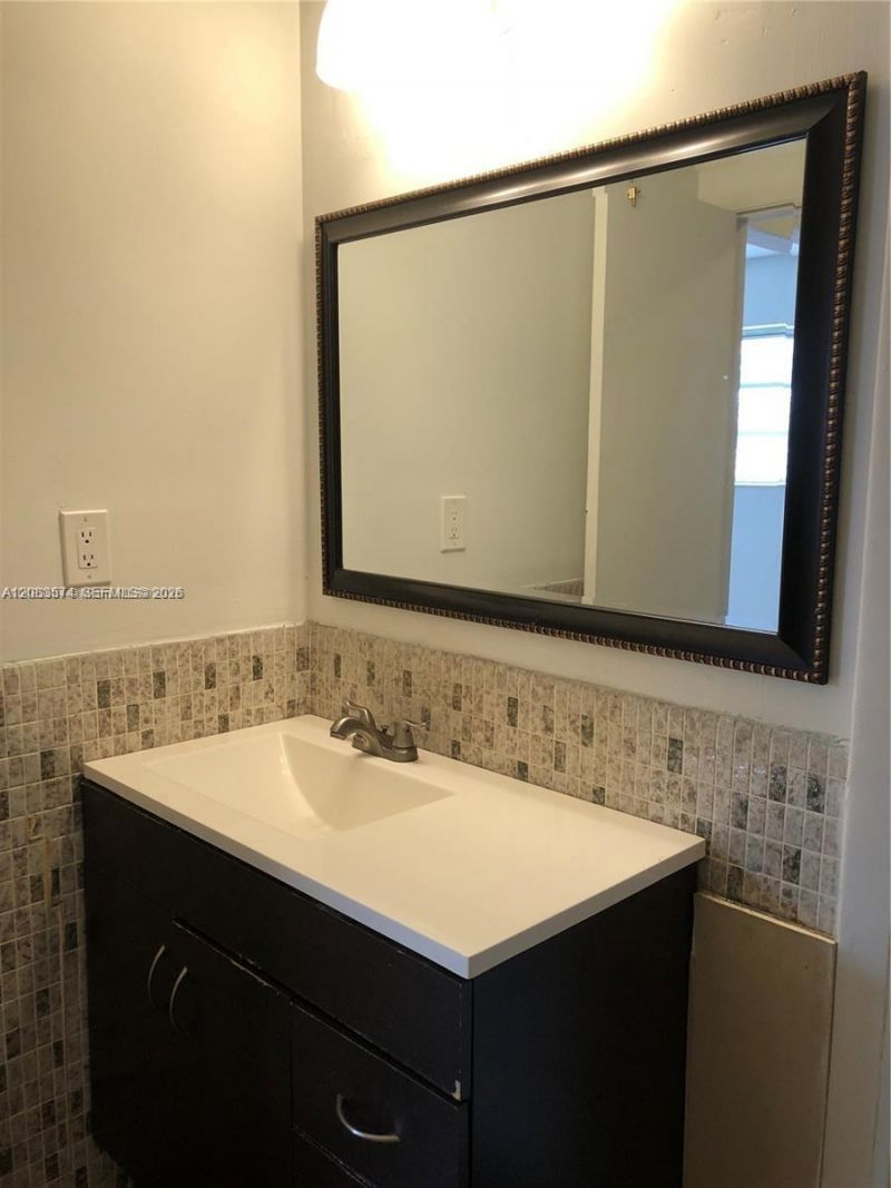 3309 Acapulco Dr , Miramar, FL 33023 Photo