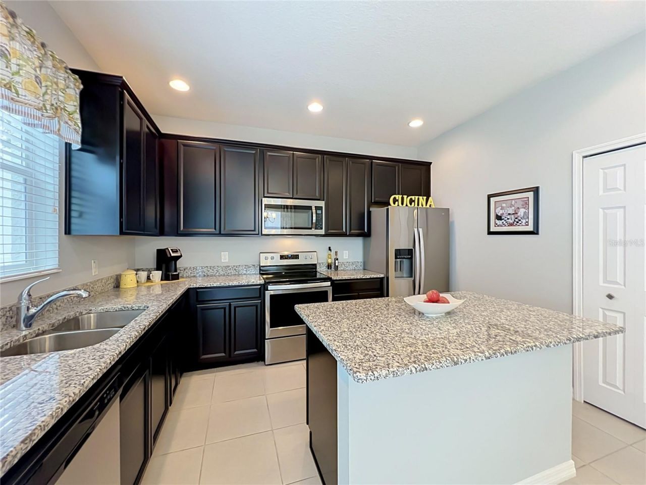 1196 E 10th Street, Apopka, FL 32703 Photo