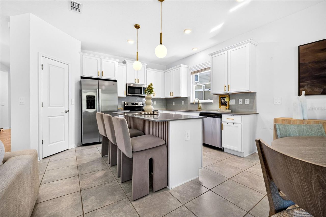1924 Turtle Dove Lane , Kissimmee, FL 34746 Photo
