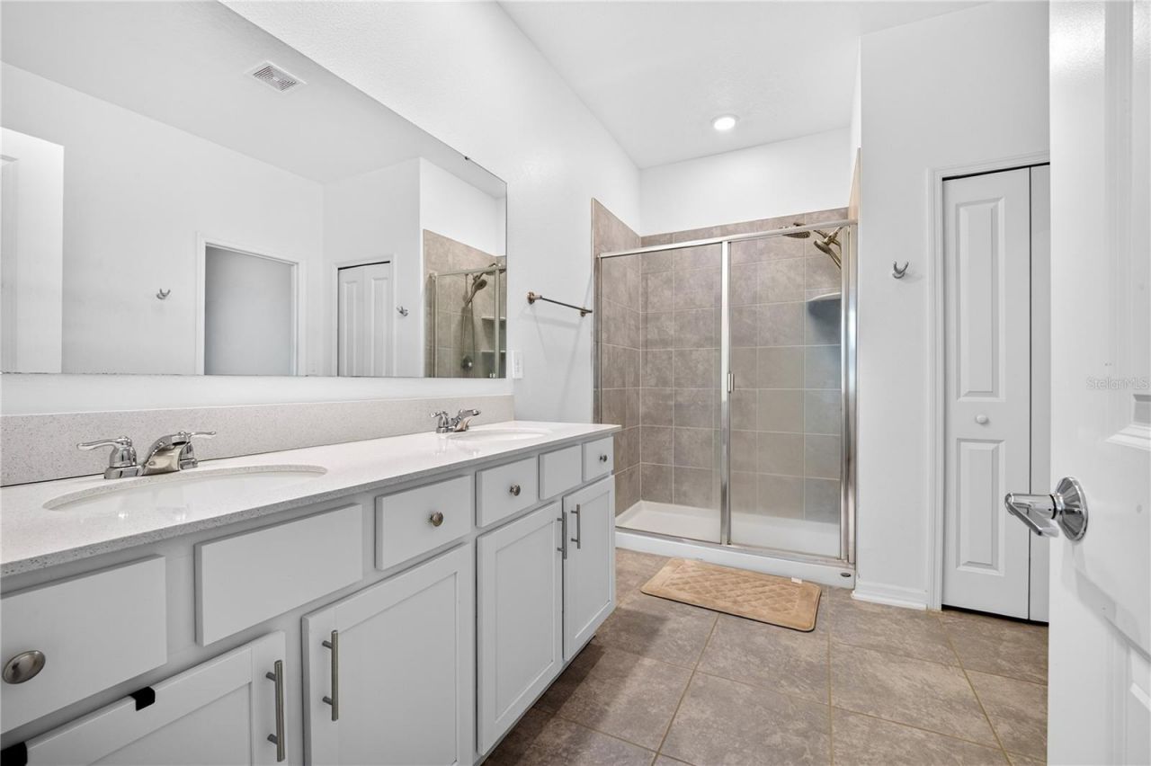 1924 Turtle Dove Lane , Kissimmee, FL 34746 Photo