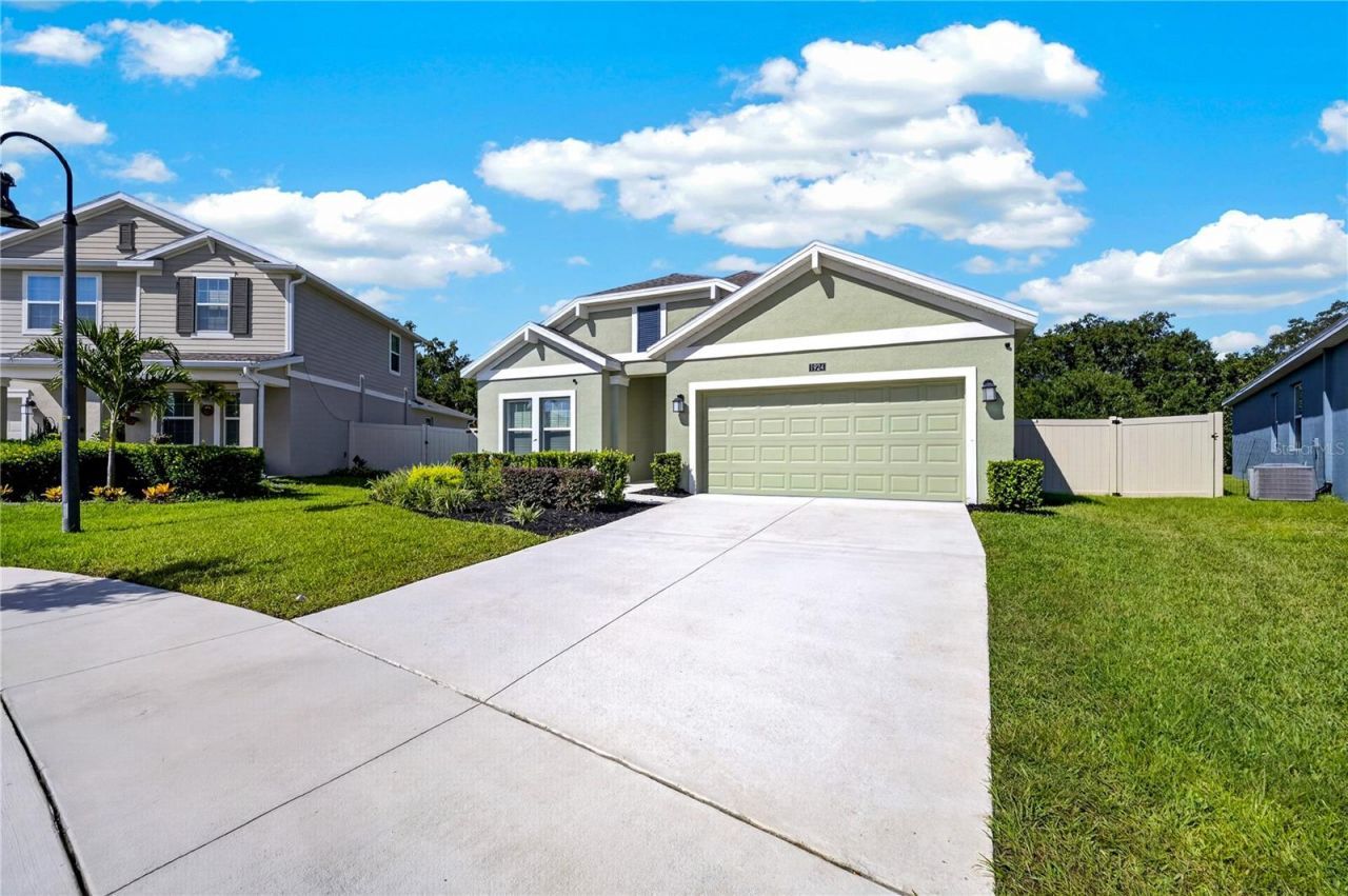 1924 Turtle Dove Lane , Kissimmee, FL 34746 Photo