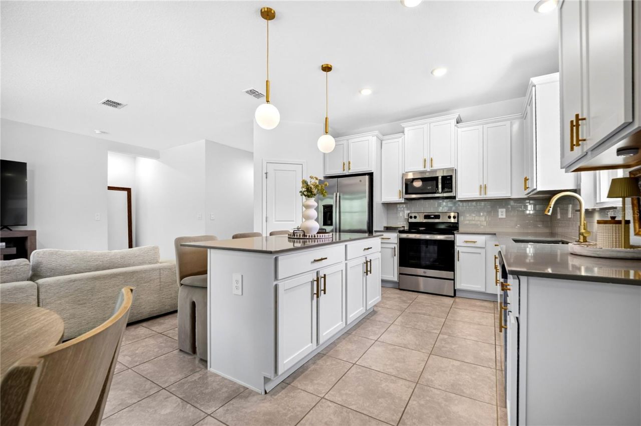 1924 Turtle Dove Lane , Kissimmee, FL 34746 Photo