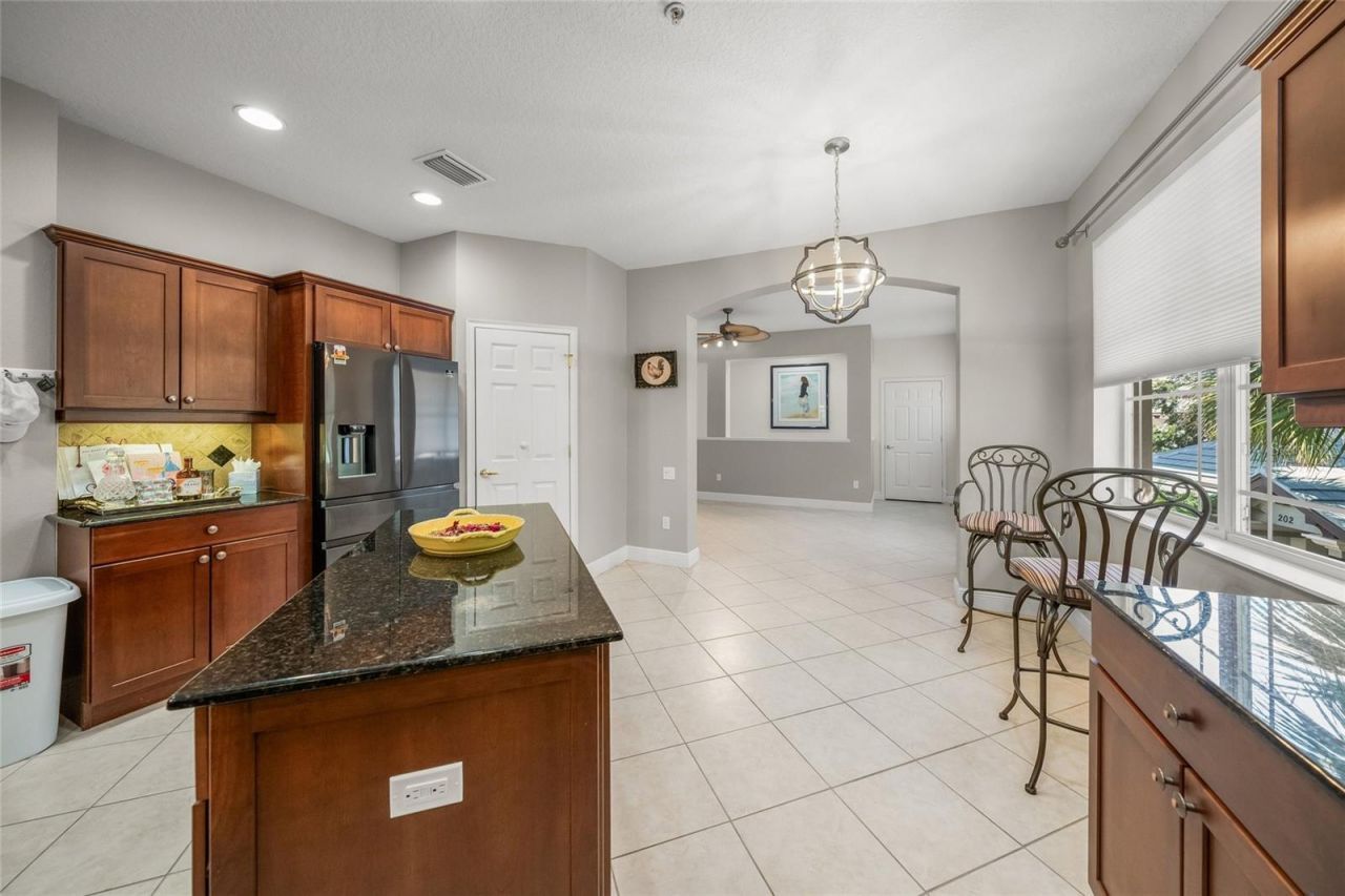 6430 Moorings Point Circle, Unit 201, Bradenton, FL 34202 Photo