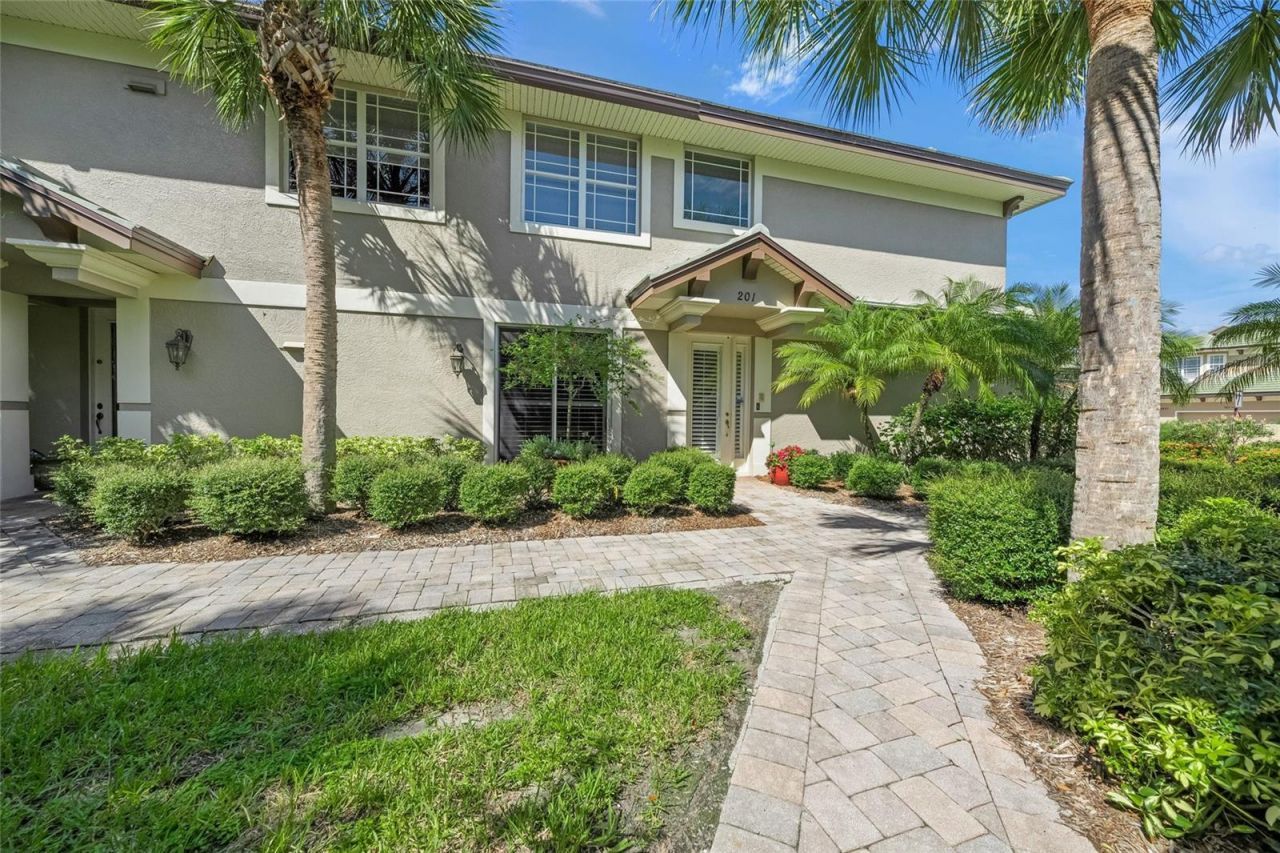 6430 Moorings Point Circle, Unit 201, Bradenton, FL 34202 Photo