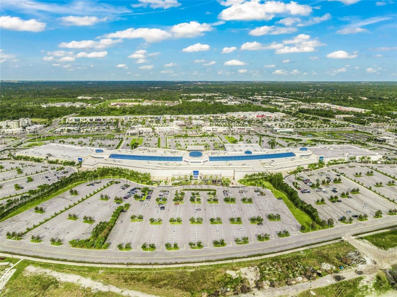 6430 Moorings Point Circle, Unit 201, Bradenton, FL 34202 Photo