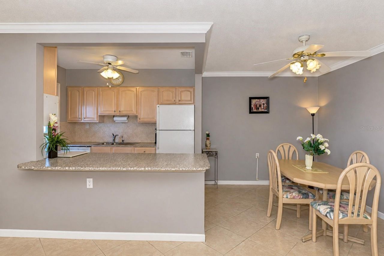 763 John Ringling Boulevard , Unit 34, Sarasota, FL 34236 Photo