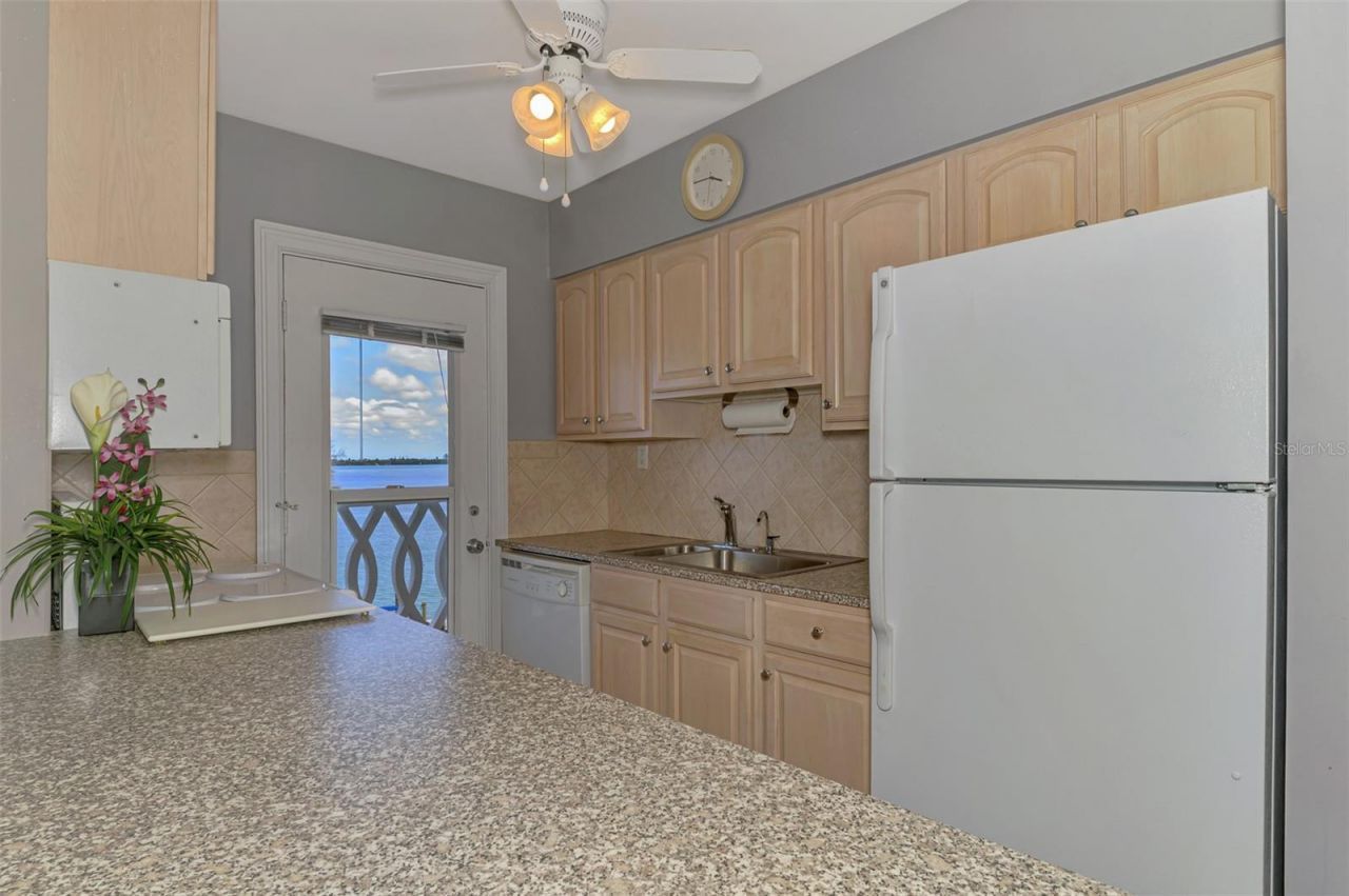 763 John Ringling Boulevard , Unit 34, Sarasota, FL 34236 Photo