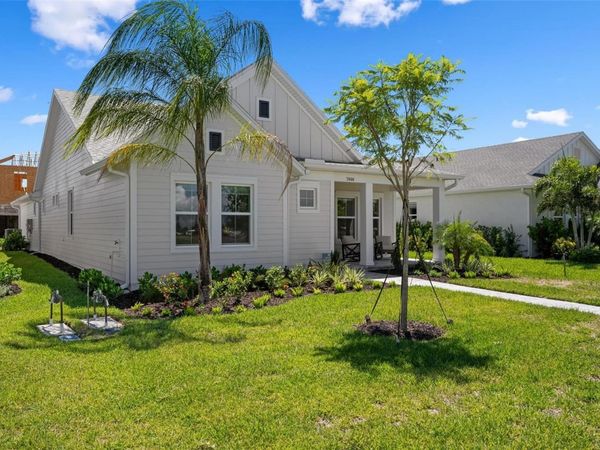 7646 SEAFLOWER PARKWAY , BRADENTON, FL 34210