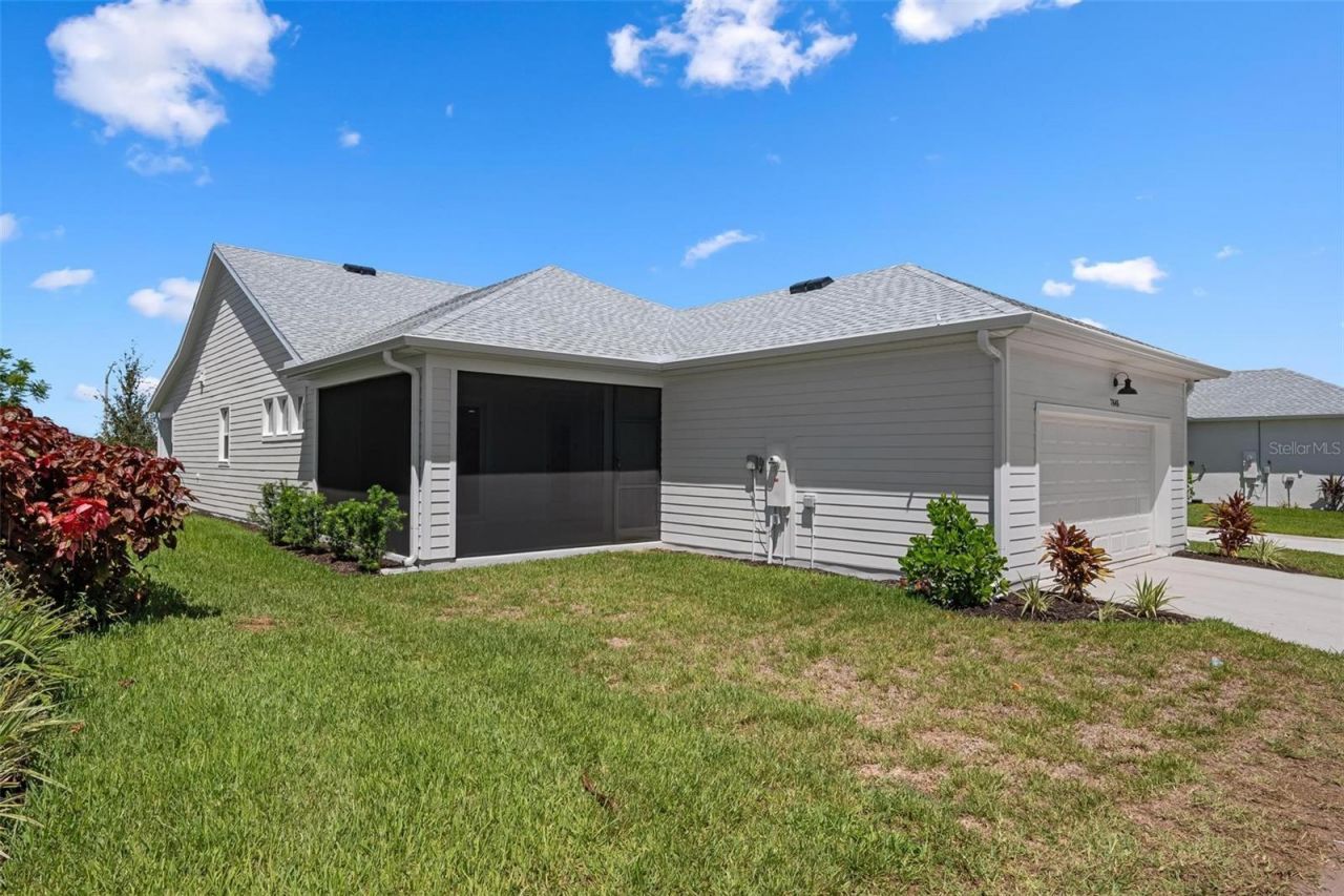 7646 Seaflower Parkway , Bradenton, FL 34210 Photo