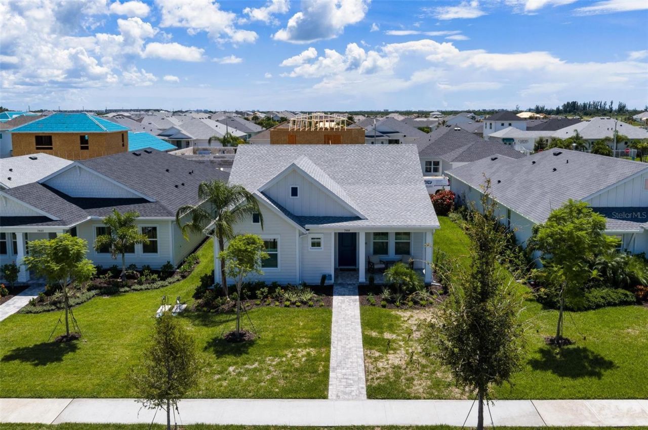 7646 Seaflower Parkway , Bradenton, FL 34210 Photo