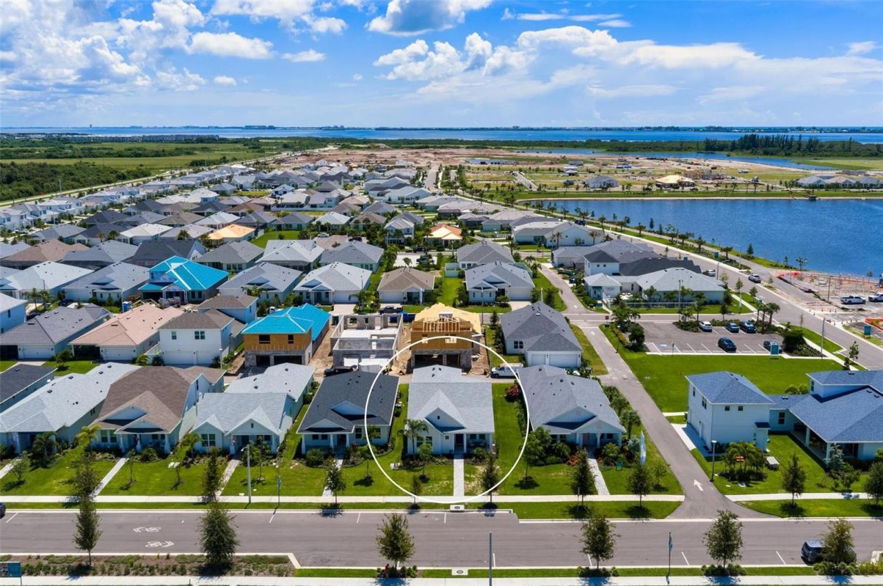 7646 Seaflower Parkway , Bradenton, FL 34210 Photo