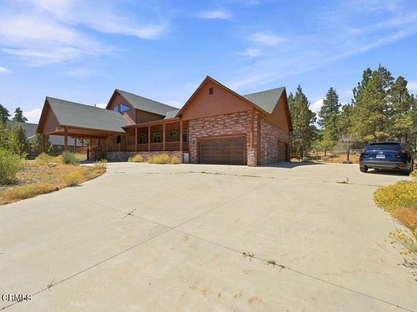 1099 Heritage Trail, Big Bear, CA 92314