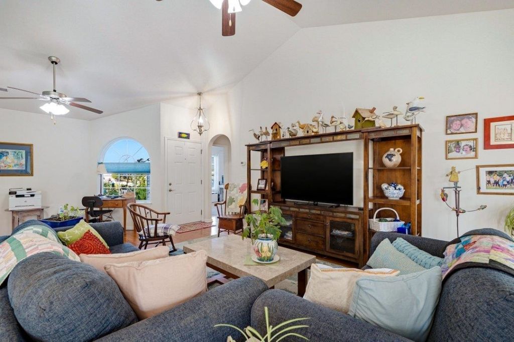 1337 Midtown Village Dr.  Photo 10