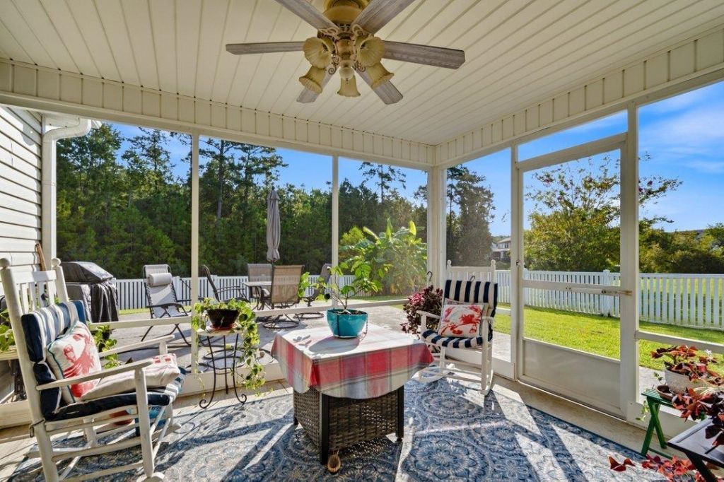 1337 Midtown Village Dr.  Photo 28