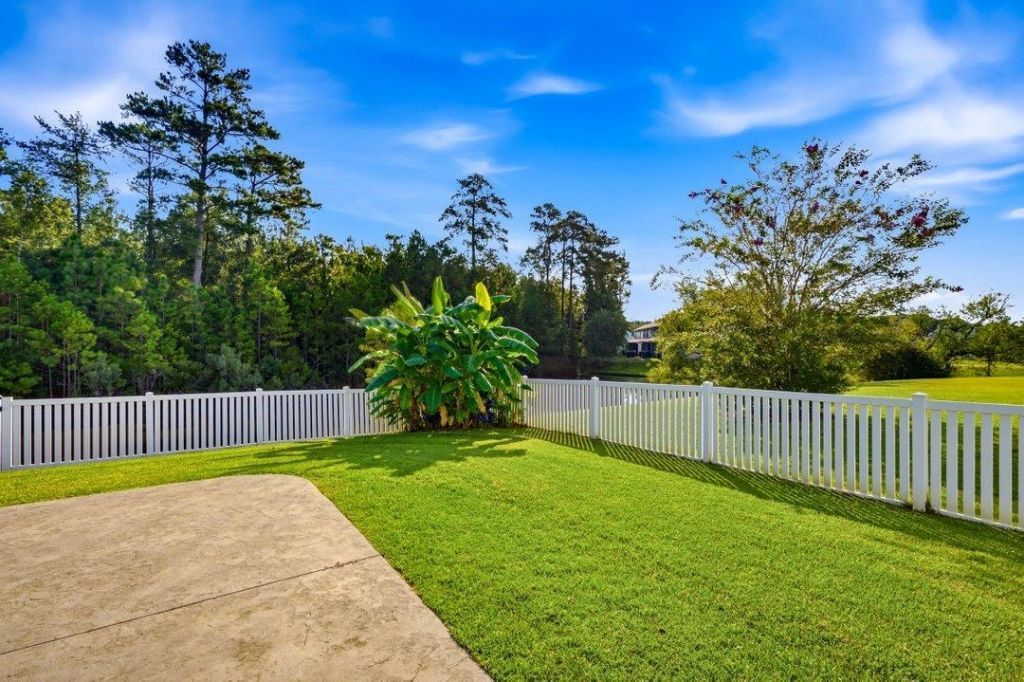 1337 Midtown Village Dr.  Photo 31