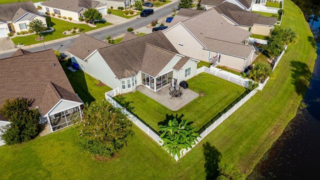 1337 Midtown Village Dr.  Photo 39