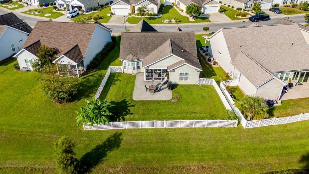 1337 Midtown Village Dr.  Photo 40