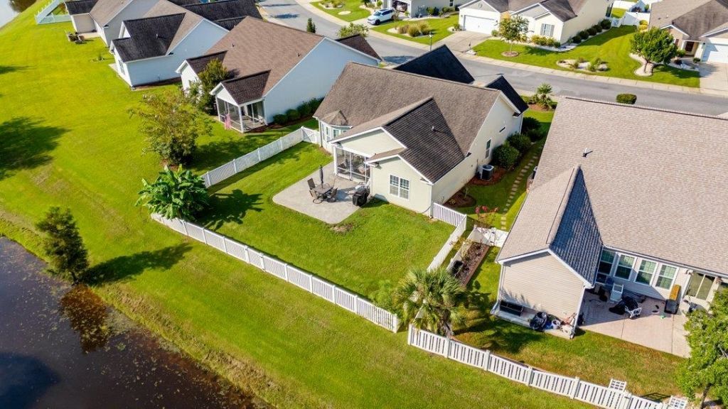 1337 Midtown Village Dr.  Photo 41