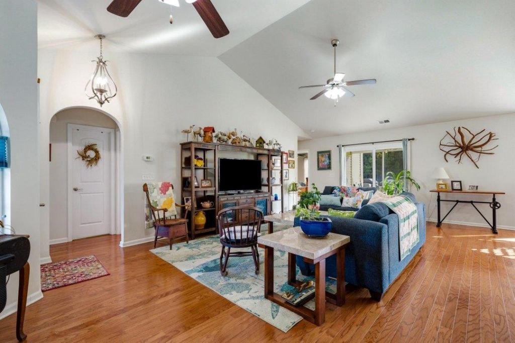 1337 Midtown Village Dr.  Photo 8
