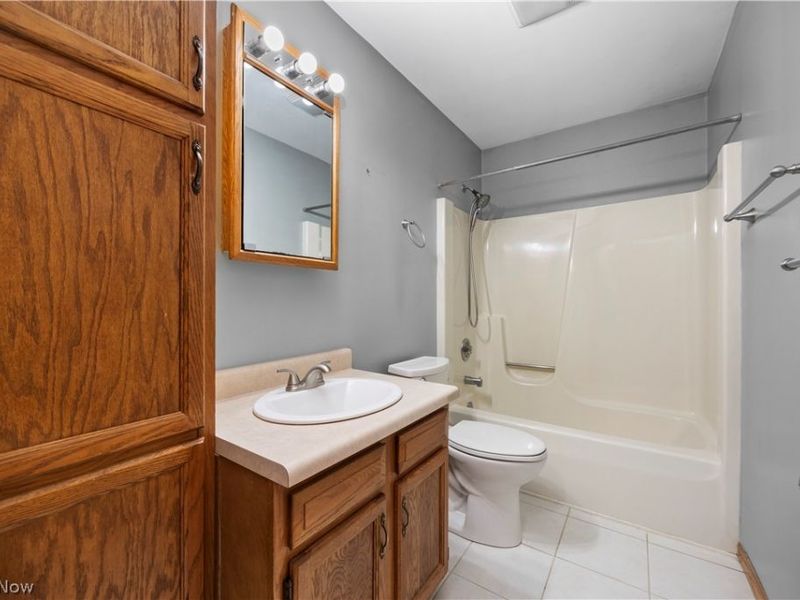 7177 Fairacres Avenue, North Ridgeville, OH 44039 Photo 22