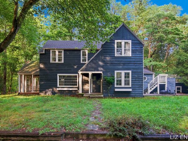 2309 Forest Trail Circle, Fennville, MI 49408