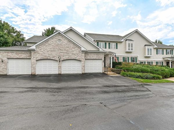 91 Potawatomi ROAD, Unit G, Williams Bay, WI 53191