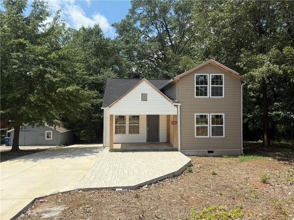 5725 Stonewall Tell Road , South Fulton, GA 30349