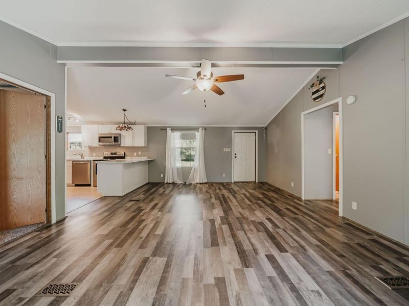 13534 Hildebrandt Road, Logan, OH 43138 Photo 6