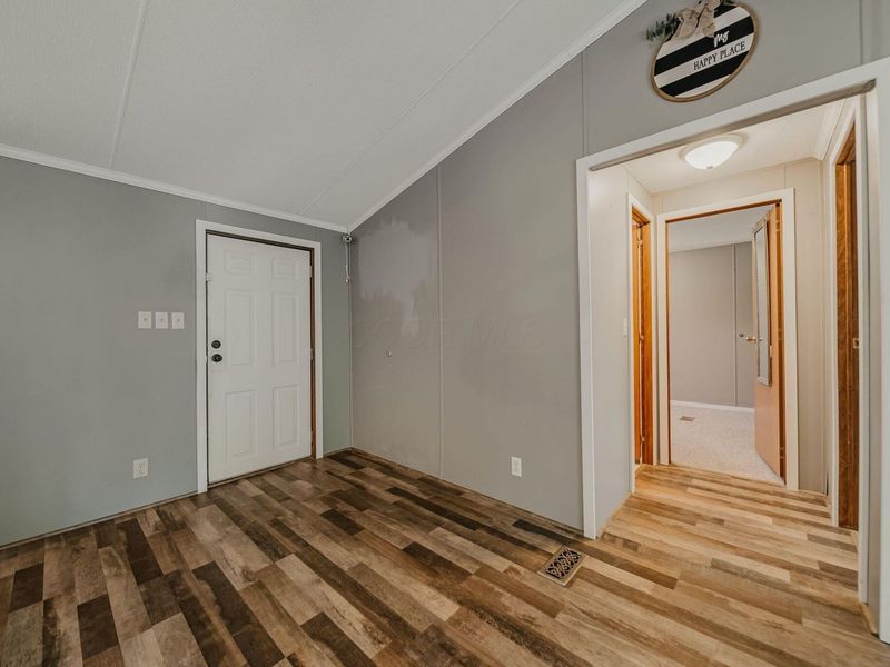 13534 Hildebrandt Road, Logan, OH 43138 Photo 9