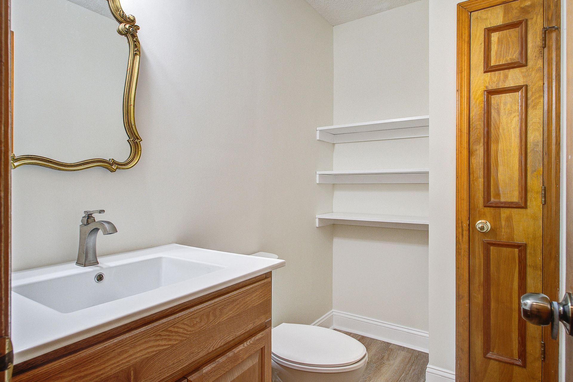 1300 Limetree Lane Photo 14